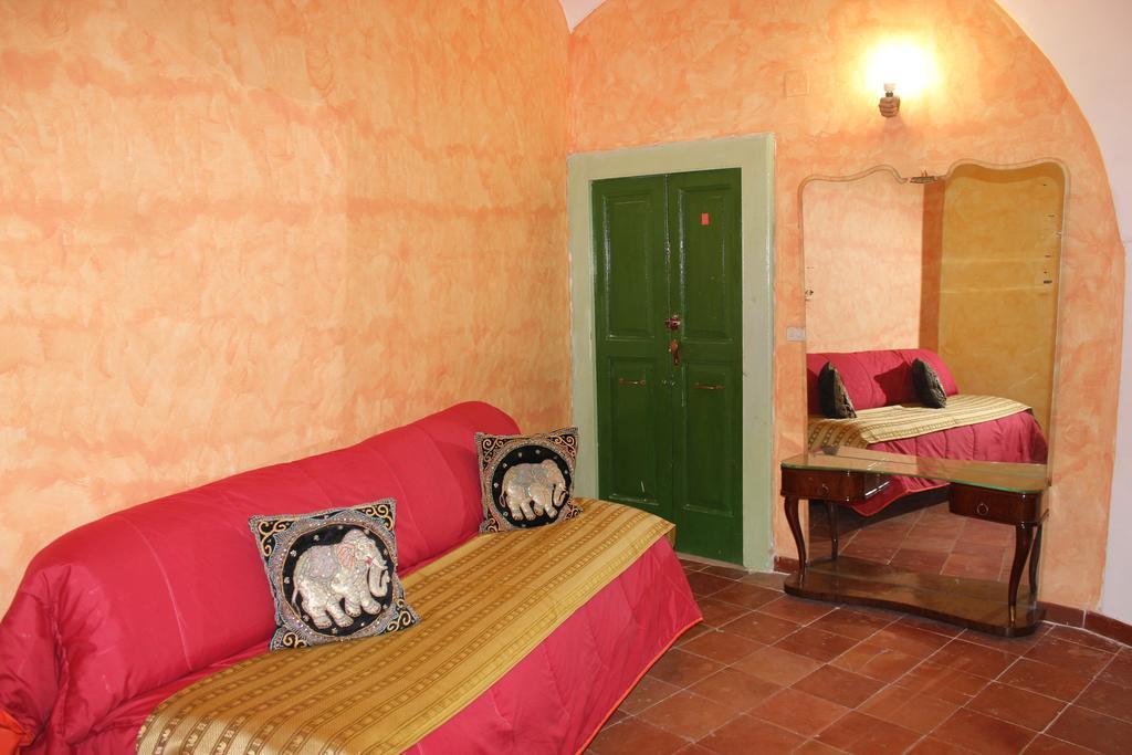 Vila Il Nido Dei Gemelli Formia Exteriér fotografie